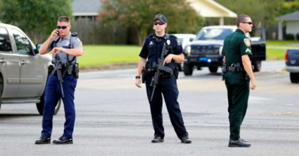 attack of gunman 3 police killed in usa