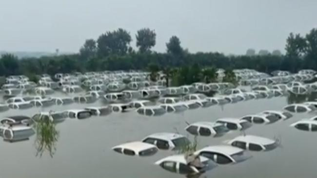 drown 400 cars