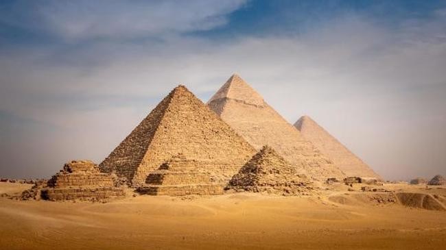 egypts pyramids