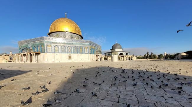 empty al aqsa mosque