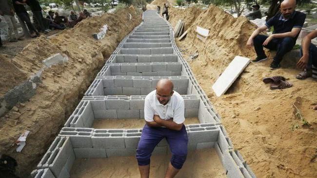 gaza mass grave