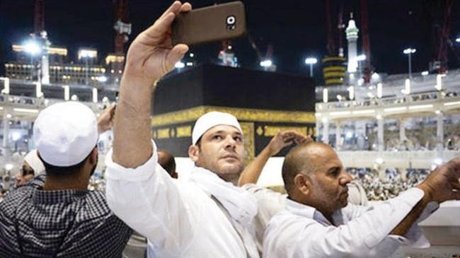 hajj selfie