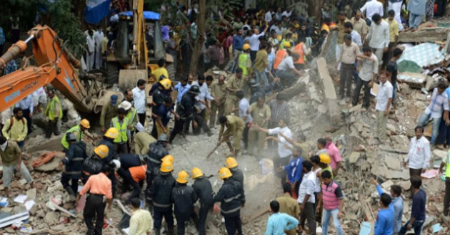 hotel collapse in india