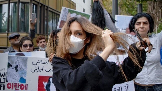 iran women hair