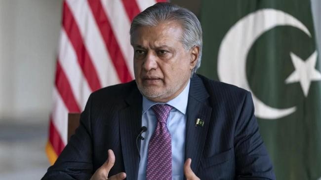 ishaq dar 1