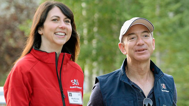 jeff bezos and mackenzie 1