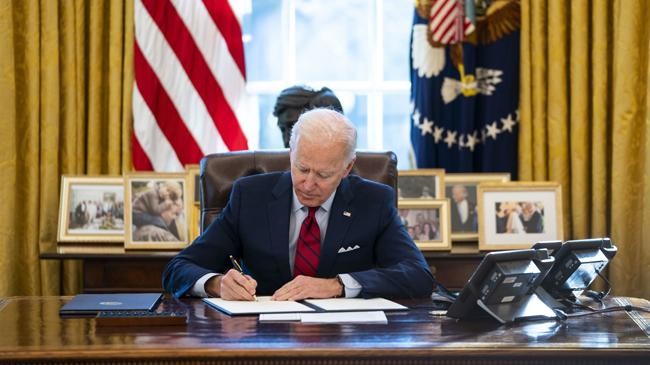 joe biden sign