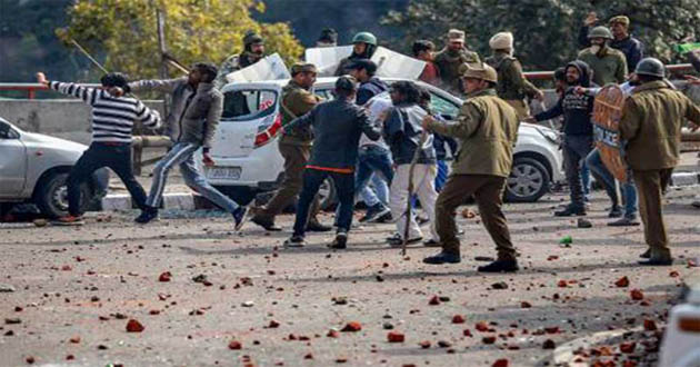 kashmir attack on general people