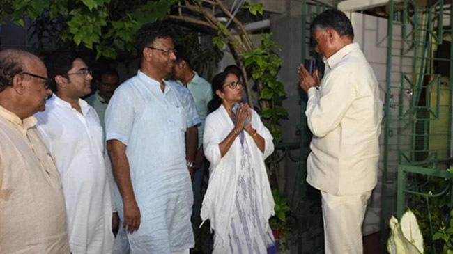 mamata naidu meeting