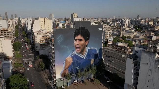 maradona mural emerges in a