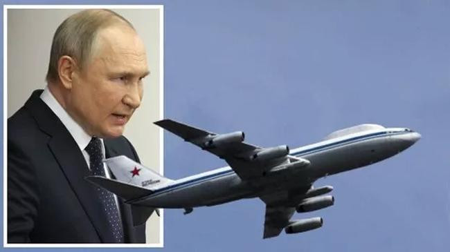 putin and plane