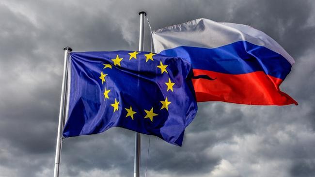 russia and eu flag