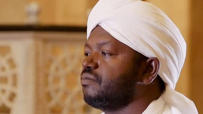 sheikh noreen sudan quran reciter