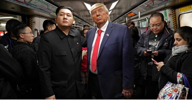 trump and kim in hong kong2