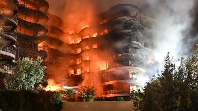 turkey apartment fire 2