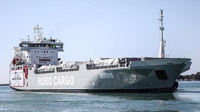 turkish red crescent aid ship