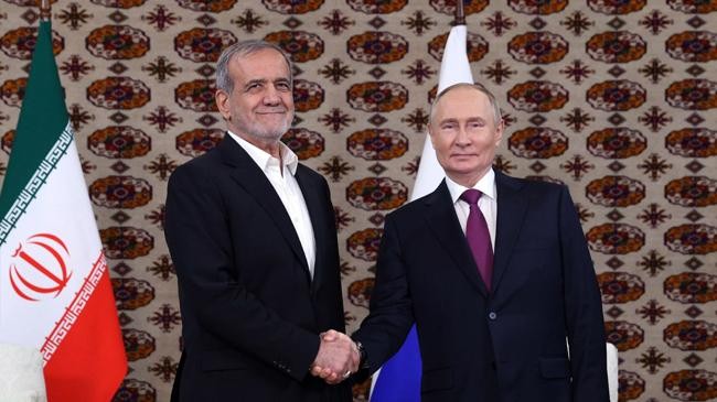 vladimir putin and masoud pezeshkian