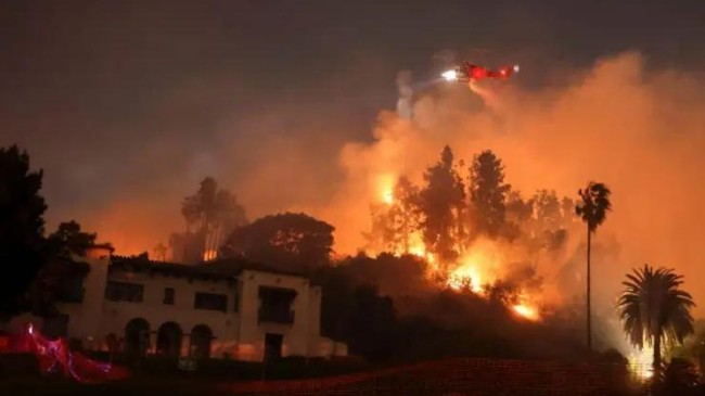 wildfire hollywood hills